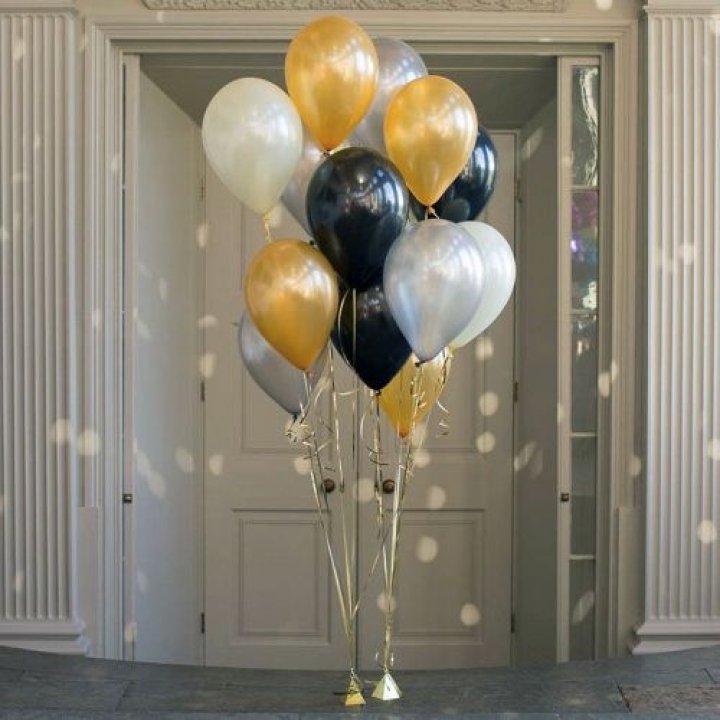 Фонтан шаров "Фаерворк" в Благовещенске