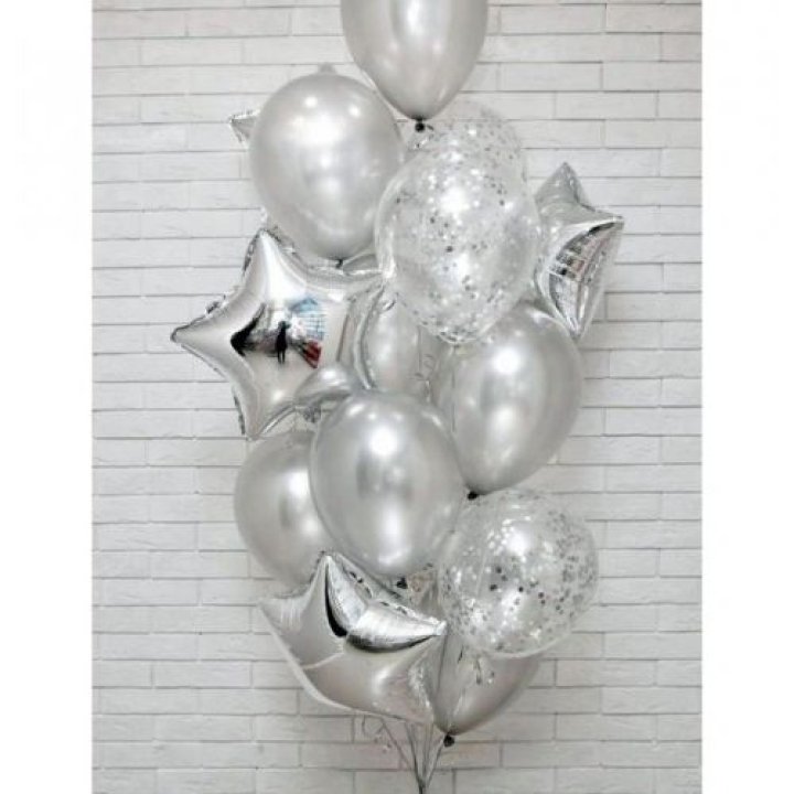 Фонтан шаров "Сильвер мун" в Благовещенске