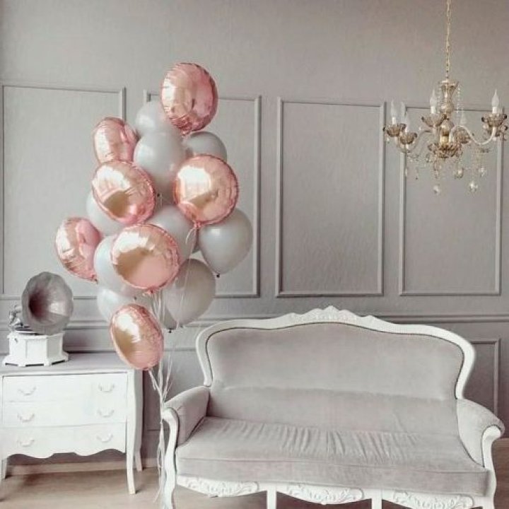 Фонтан шаров "Софт рози" в Благовещенске