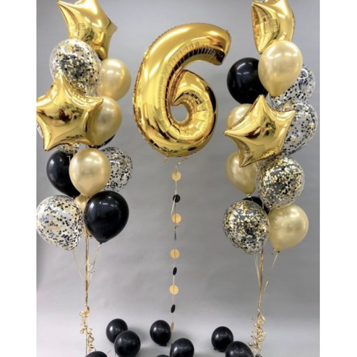 Цифра с фонтанами шаров  в Благовещенске