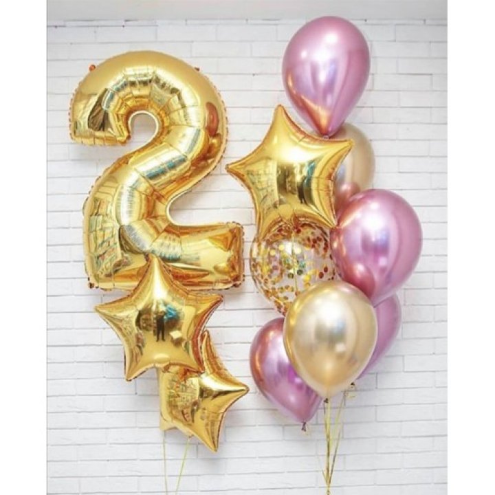 Цифра с фонтанами шаров  в Благовещенске