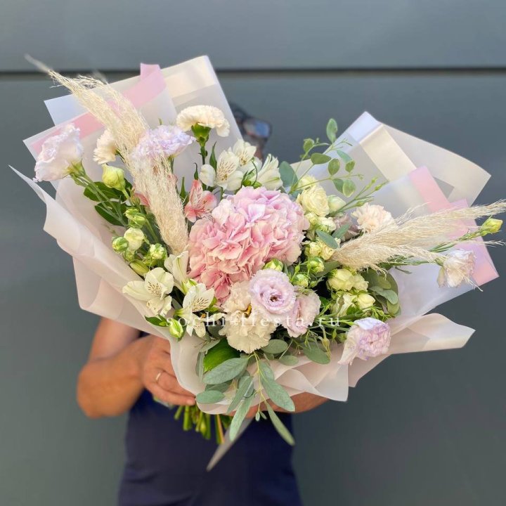 Гортензия "Пинк флоид" в Благовещенске