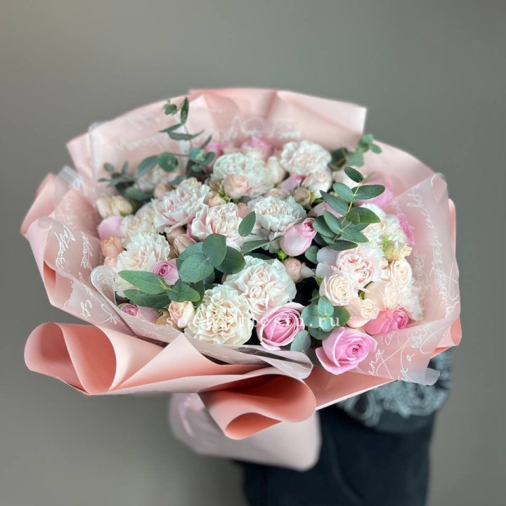  Букет  "Любовь в её глазах" в Благовещенске