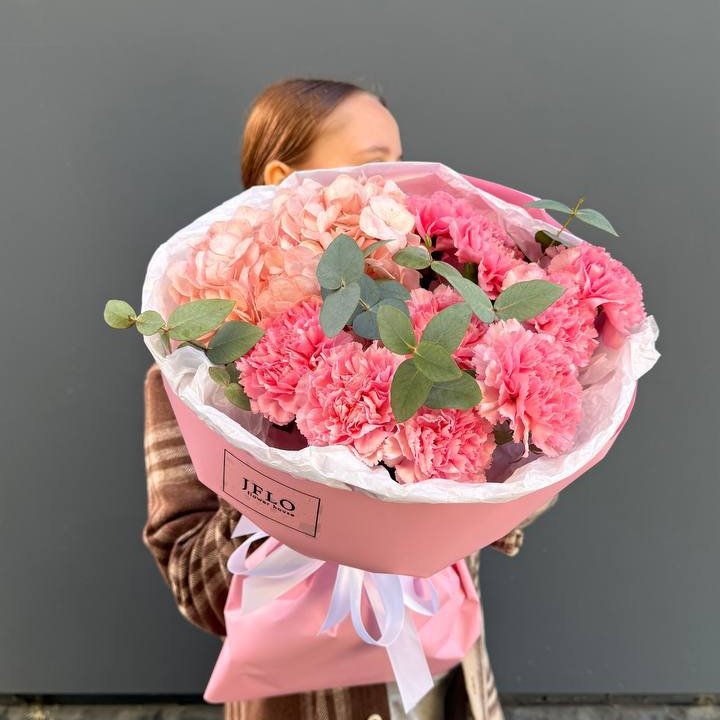 Дуо диантусы и гортензия в Благовещенске