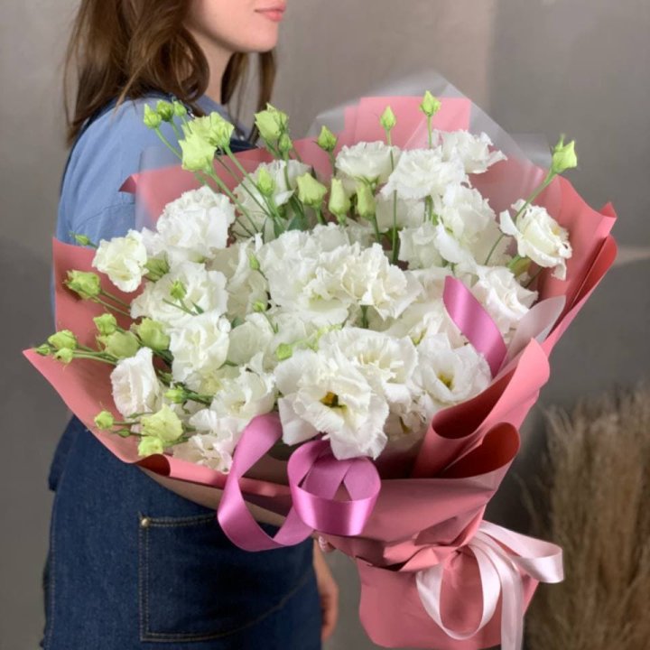 Букет эустом "Пудра" в Благовещенске