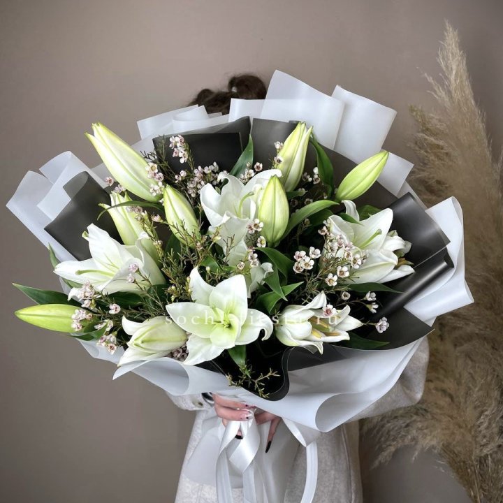 Букет лилий Снежная королева в Благовещенске