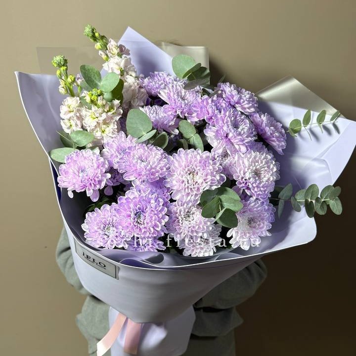 Дуо хризантема и маттиола в Благовещенске