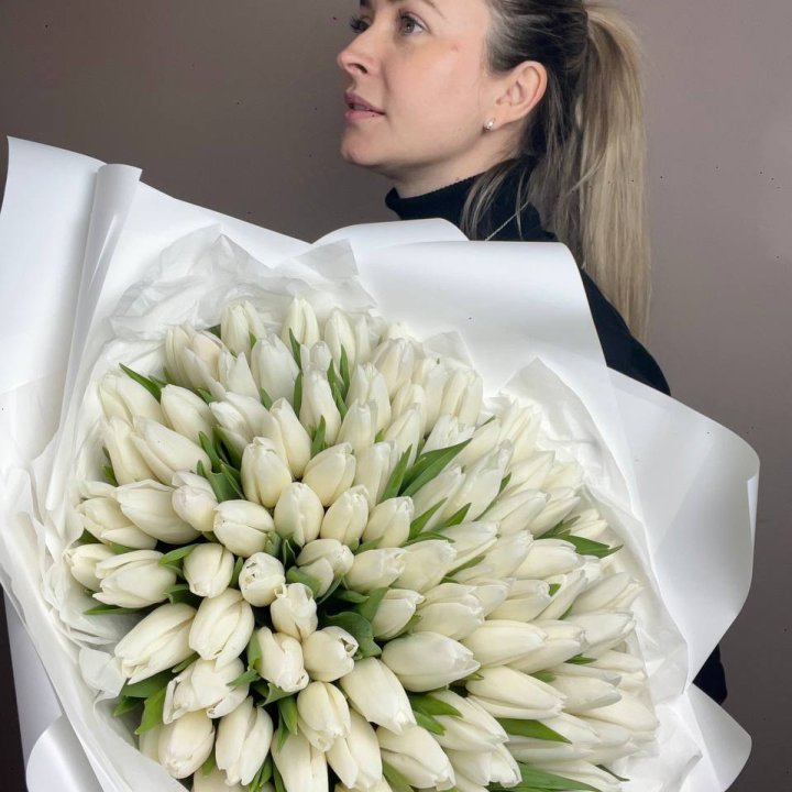 101 белый тюльпан №2 в Благовещенске