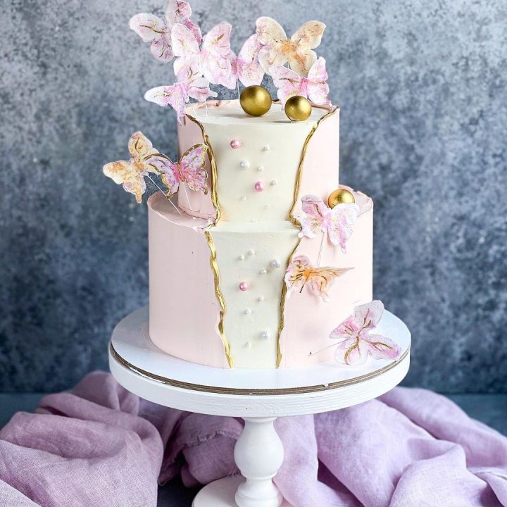 Торт "Бабочки в животе" в Благовещенске