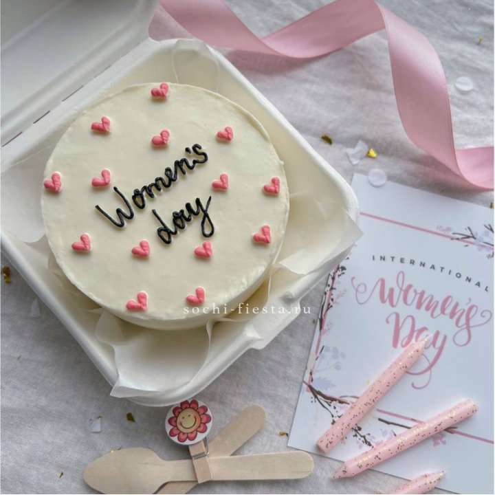 Бенто-торт "Дорогим женщинам"  в Благовещенске
