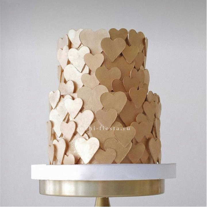 Торт "Hearts" gold в Благовещенске