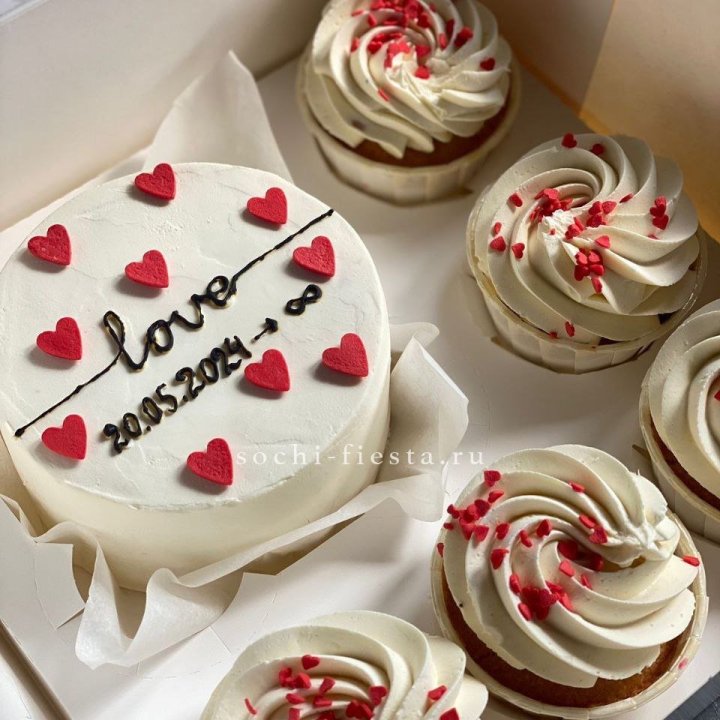 Капкейки и бенто-торт "Любимые" в Благовещенске