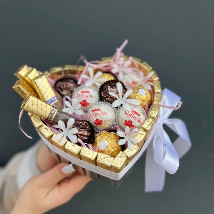 Подарочный набор шоколада в Благовещенске