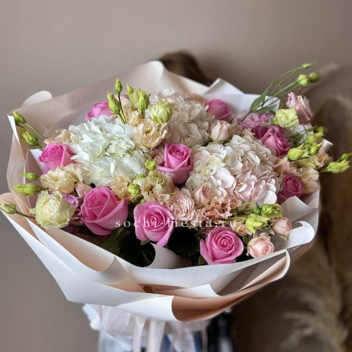 Дизайнерский букет "Каролина" в Благовещенске