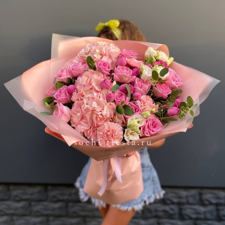 Авторский букет "Восторг" в Благовещенске