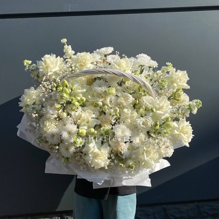 Корзина "Белоснежка" в Благовещенске