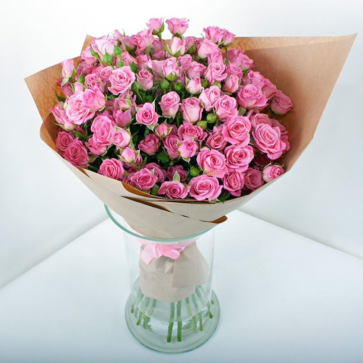 15 кустовых роз в Благовещенске