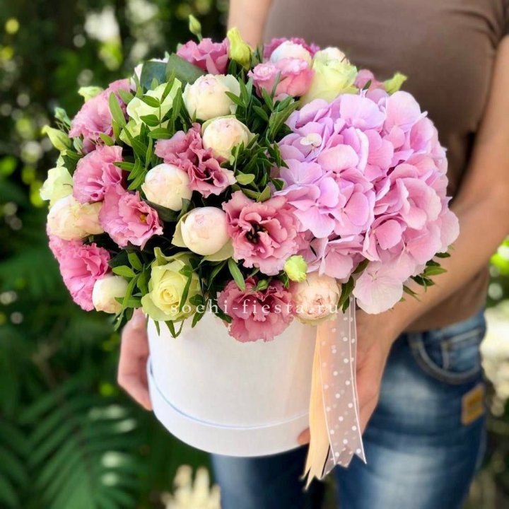 Дизайнерский цилиндр №2 в Благовещенске