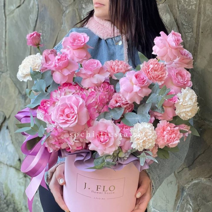 Цветочный бокс "Эсмиральда" в Благовещенске