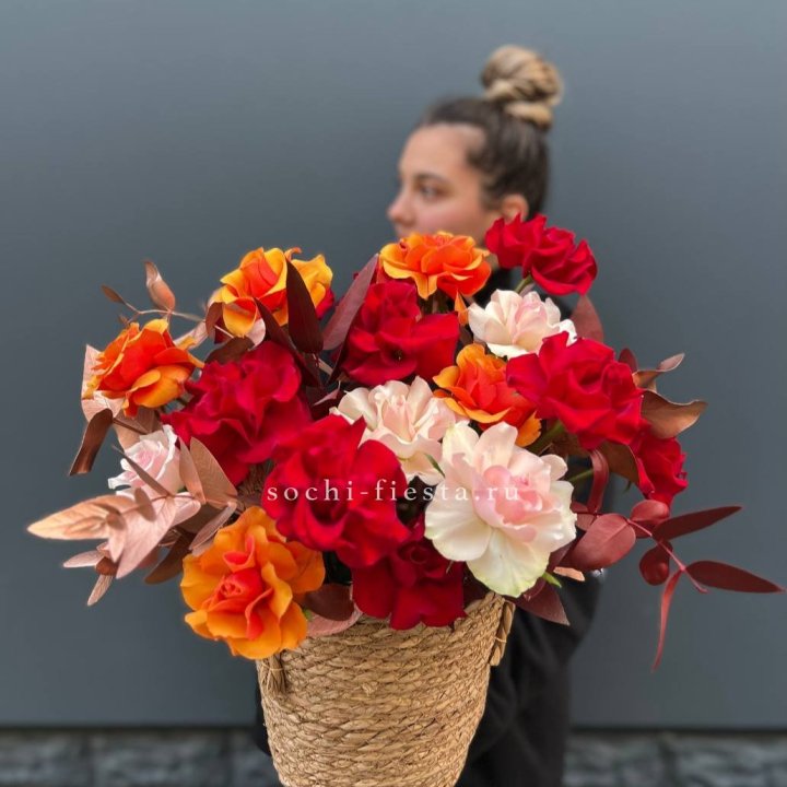 Авторский бокс "Роксана" в джутовом кашпо в Благовещенске