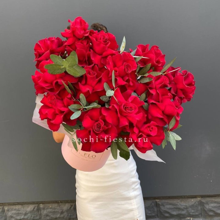 Бокс из 17 французских роз в Благовещенске