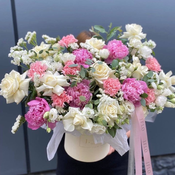 Дизайнерский бокс "Амор этерна" в Благовещенске