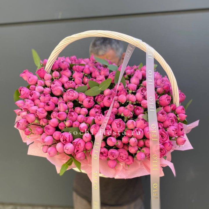 Корзина роз Мисти Баблс 101 в Благовещенске