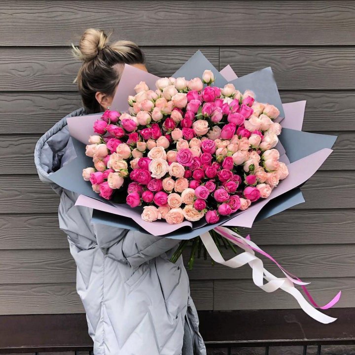 55 роз микс кустовых в Благовещенске