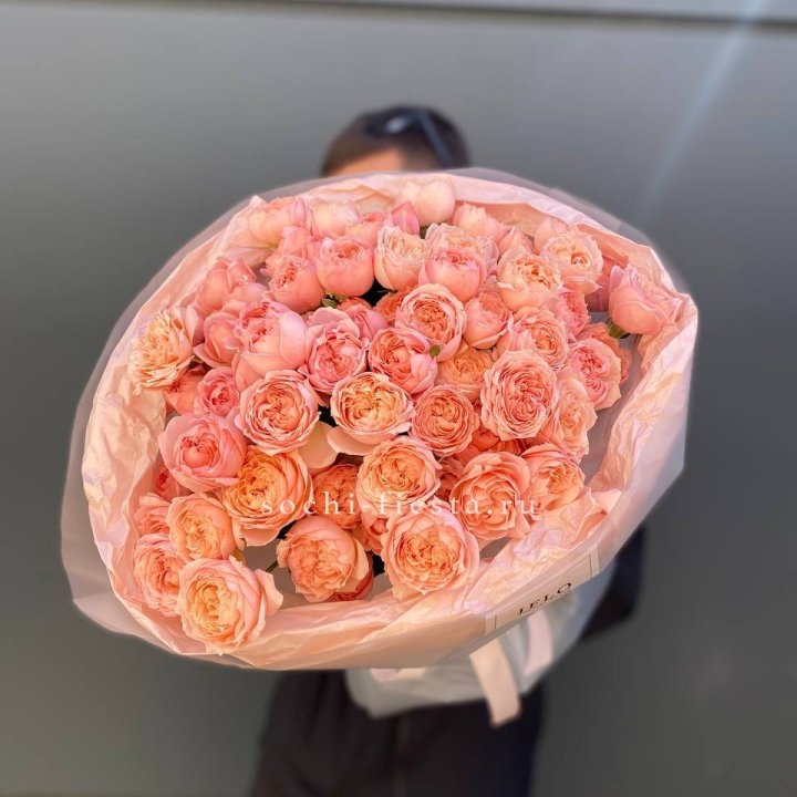 Букет из 21 пионовидной розы Джульетта в Благовещенске