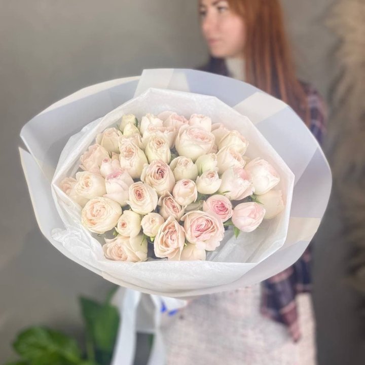 Букет кустовых роз в Благовещенске