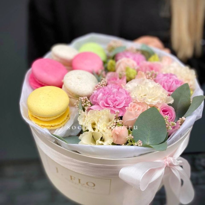 Бокс с макаронс "Тендернес" в Благовещенске