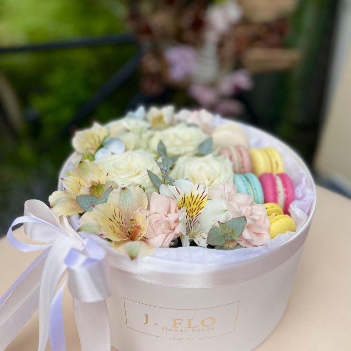 Цветочный бокс "Ника" в Благовещенске