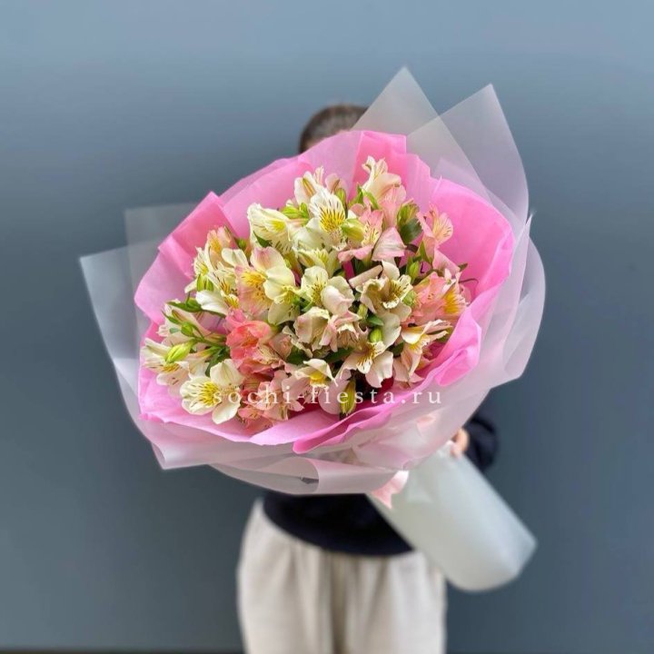 букет альстромерий "Черри" в Благовещенске