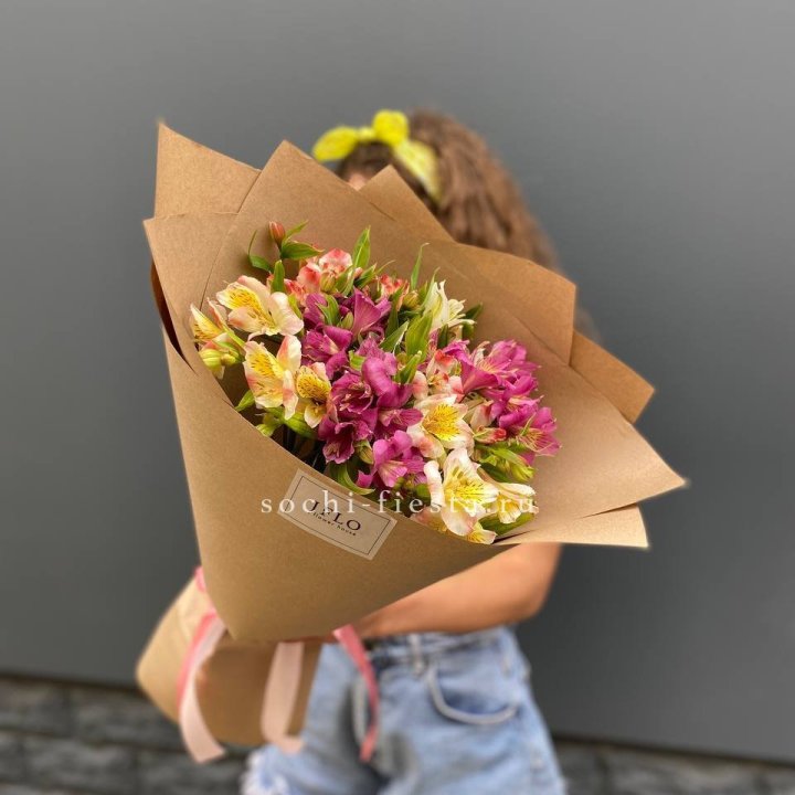 Альстромерии в крафте в Благовещенске