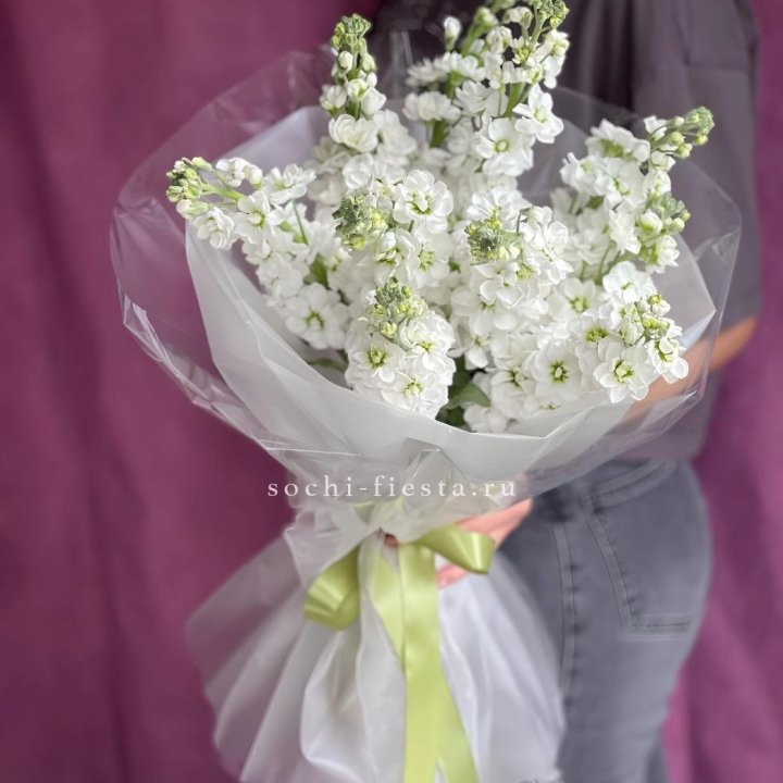 Букет ароматной маттиоллы №1 в Благовещенске