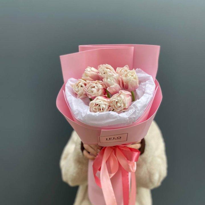 9 нежных тюльпанов в Благовещенске