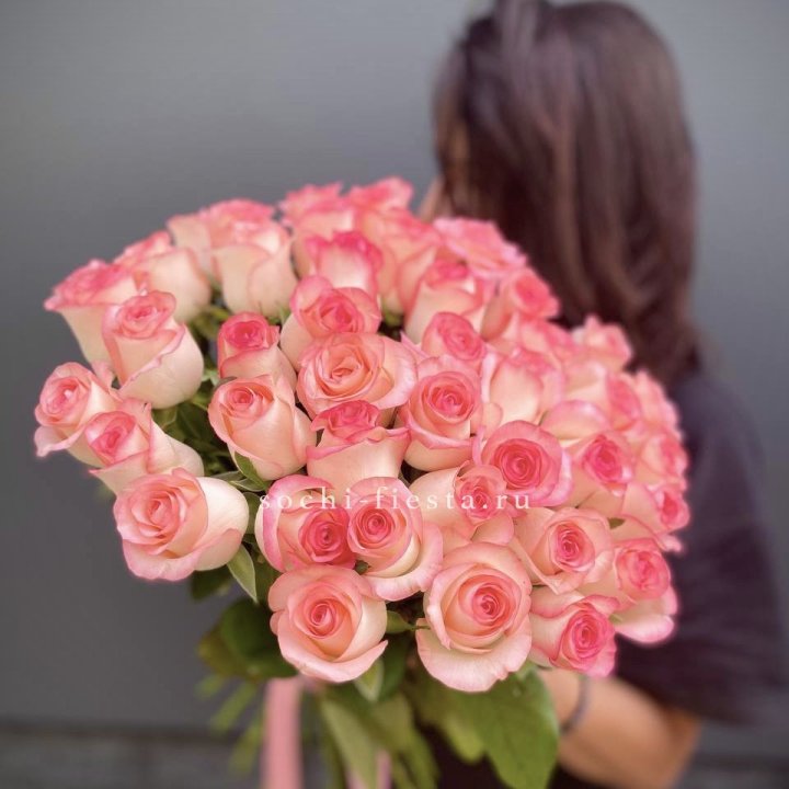 Охапка Роз Джумилия в Благовещенске
