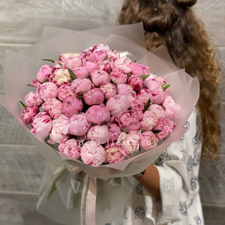 51 розовый пион в Благовещенске
