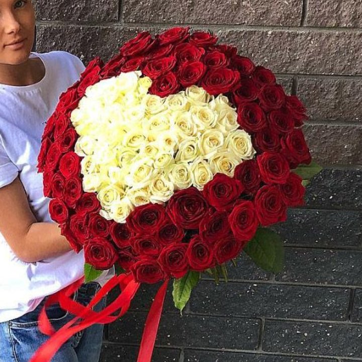 101 роза "Сердце" в Благовещенске