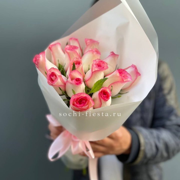 15 роз "Джумилия" в Благовещенске