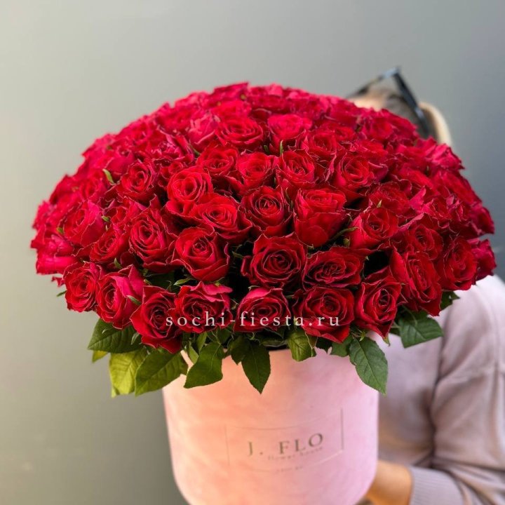 101 кенийская роза в цилиндре в Благовещенске