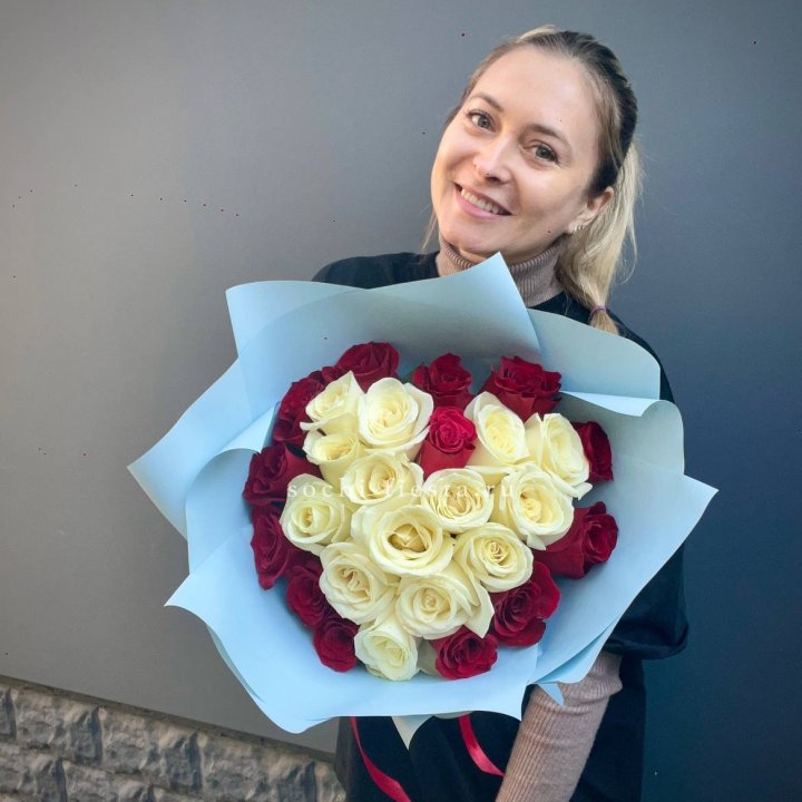 27 роз "Сердце" в Благовещенске