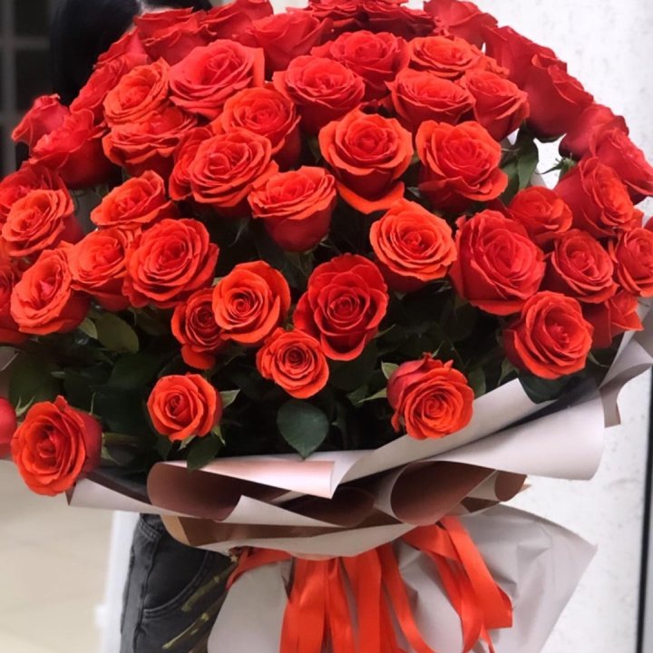 Букет высоких эквадорских роз  в Благовещенске