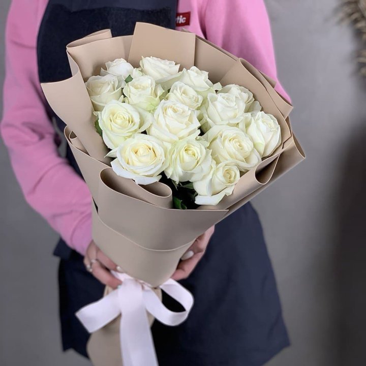 15 белых роз миракли в Благовещенске