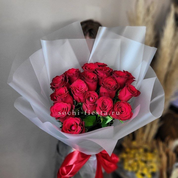 17 красных роз "Нет времени ждать" в Благовещенске