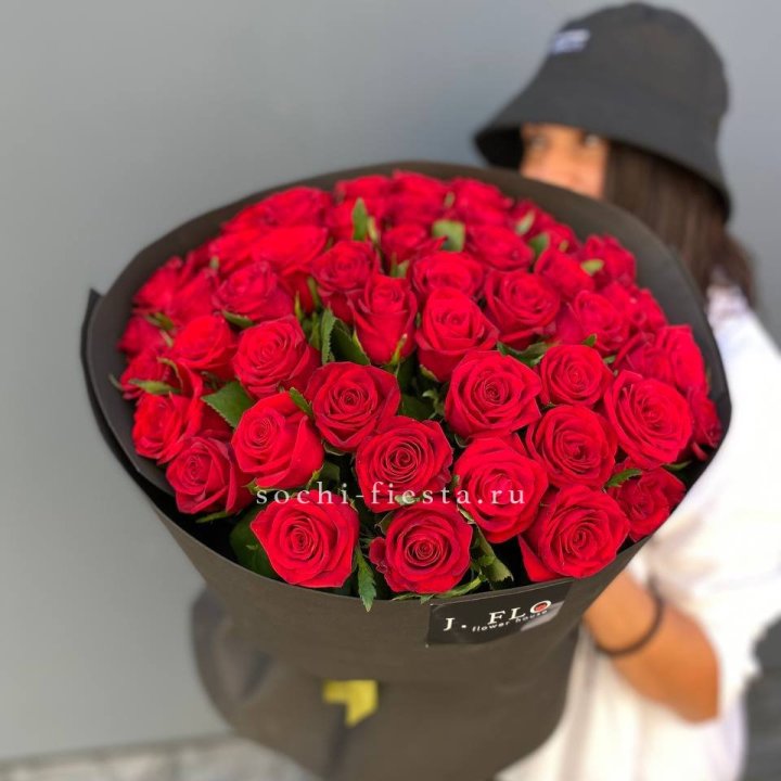 51 роза "Блек" в Благовещенске