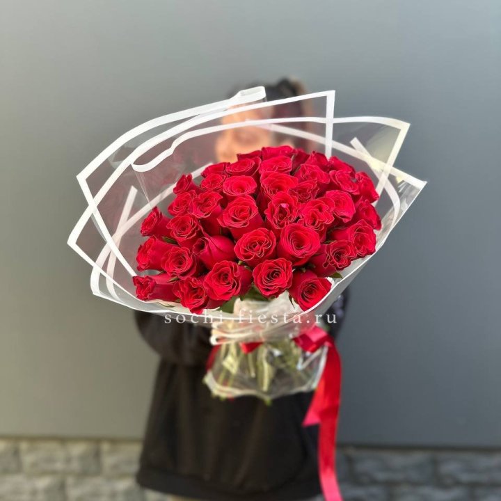 31 красная роза в Благовещенске