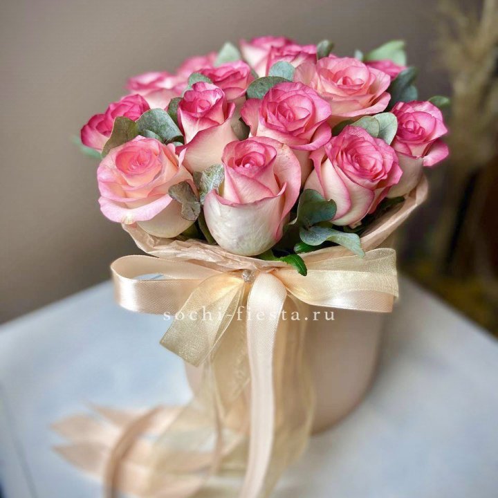 19 Роз Джумилия в коробке в Благовещенске