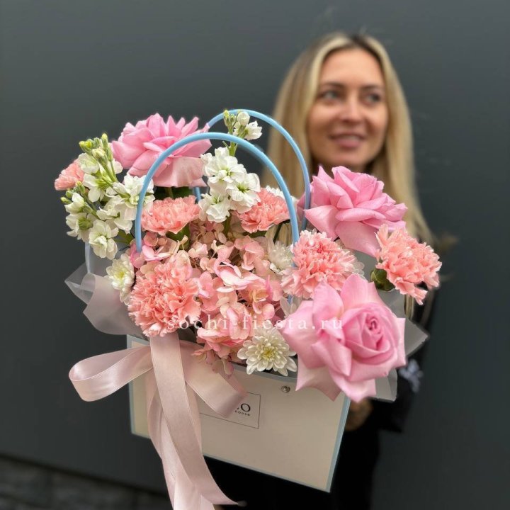 Сумочка "Бал цветов" в Благовещенске