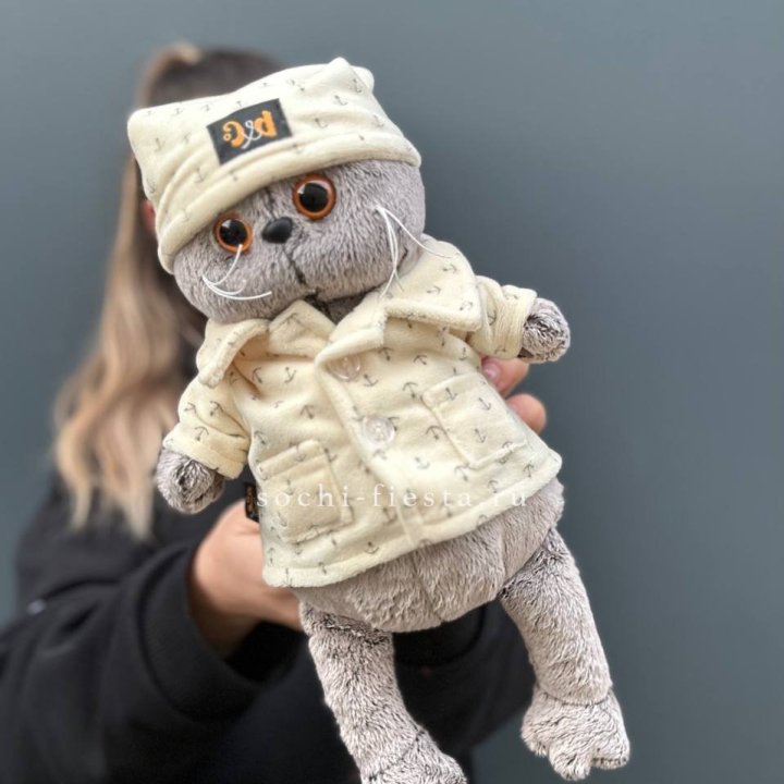 Кот Басик в пижаме в Благовещенске